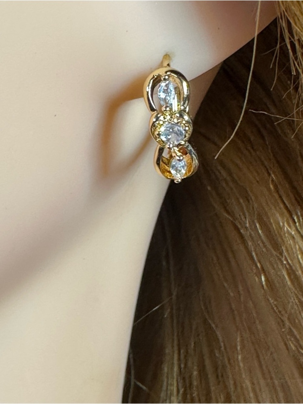 18K Gold Plated CZ Bow Hoop Earrings | Dainty Sparkle Huggies NWT